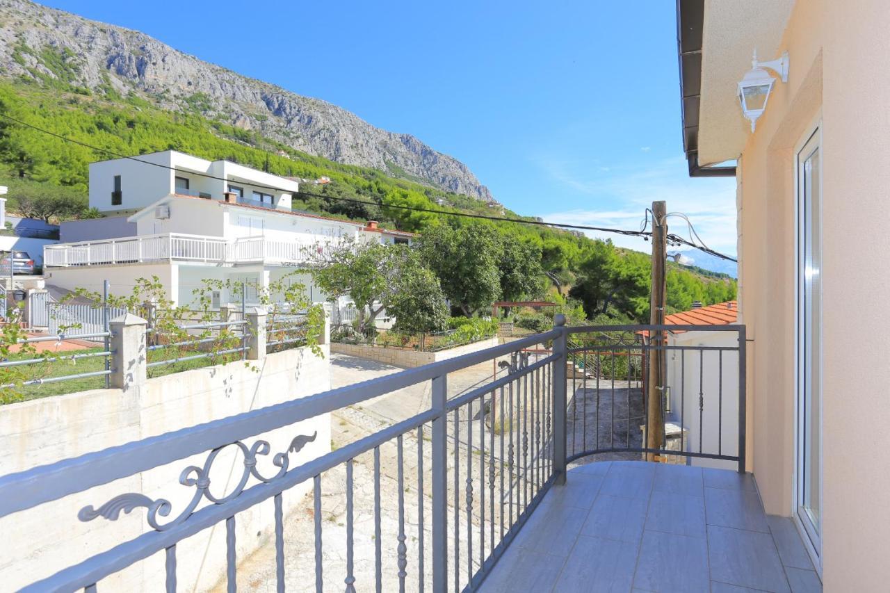 Apartments With A Parking Space Stanici, Omis - 17894 Oda fotoğraf