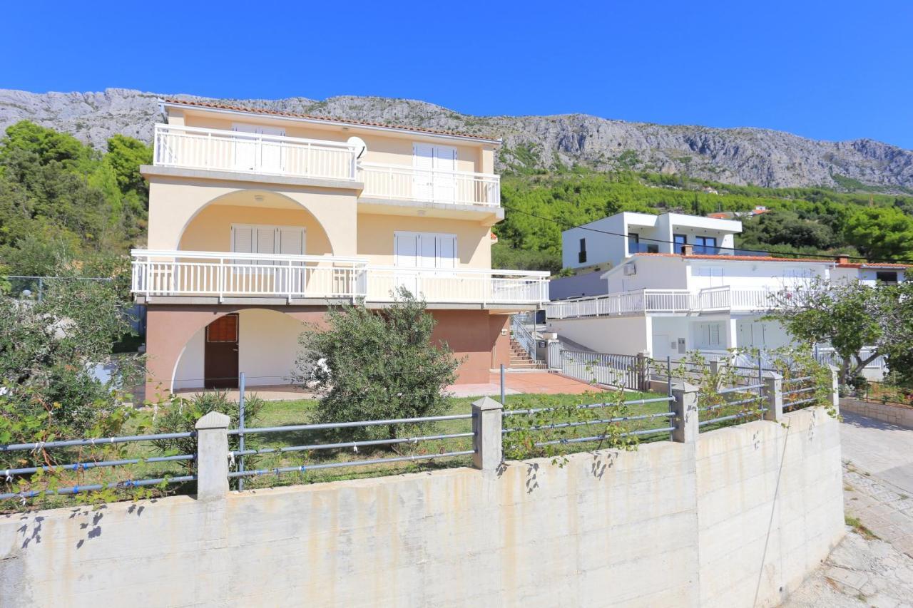 Apartments With A Parking Space Stanici, Omis - 17894 Oda fotoğraf